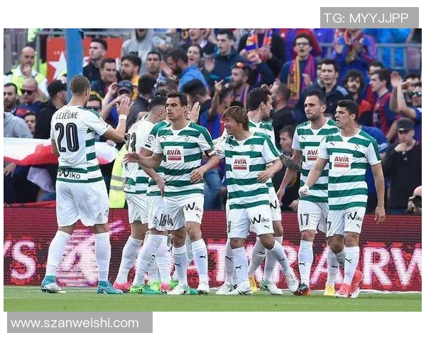 赫罗纳主场迎战埃瓦尔争夺西乙联赛关键三分之战