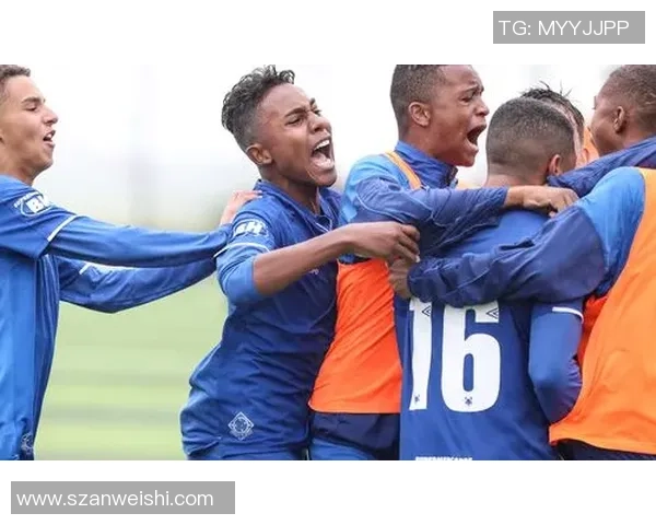 克鲁塞罗与飓风队激战正酣谁能在这场对决中笑到最后 克鲁塞罗与飓风队激战正酣谁能在这场对决中笑到最后