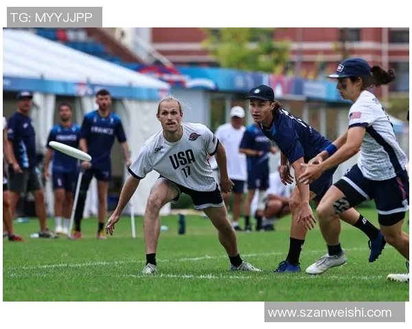 成都飞盘队在世界街舞大赛中以94分领先其他队伍展现强劲实力 成都飞盘队在世界街舞大赛中以94分领先其他队伍展现强劲实力