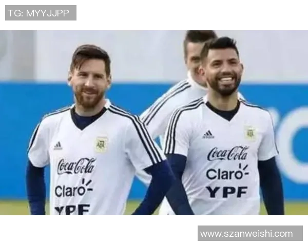 曼联对阵皇马C罗重返老特拉福德引发球迷热议 曼联对阵皇马C罗重返老特拉福德引发球迷热议